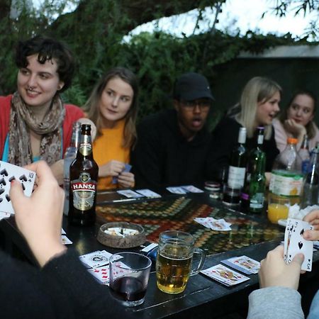 Wanderlust Backpackers Hostel Кейптаун Екстериор снимка