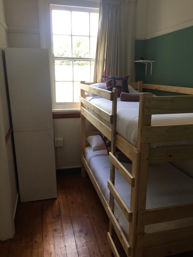 Wanderlust Backpackers Hostel Кейптаун Екстериор снимка